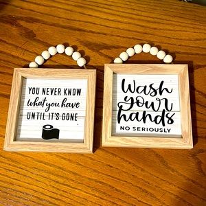 Cute Bathroom signs - New